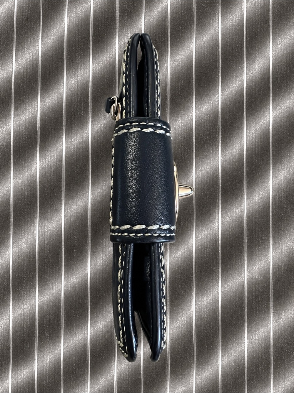 Coach Navy Leather Turnlock Bifold Wallet - Picture 9 of 14